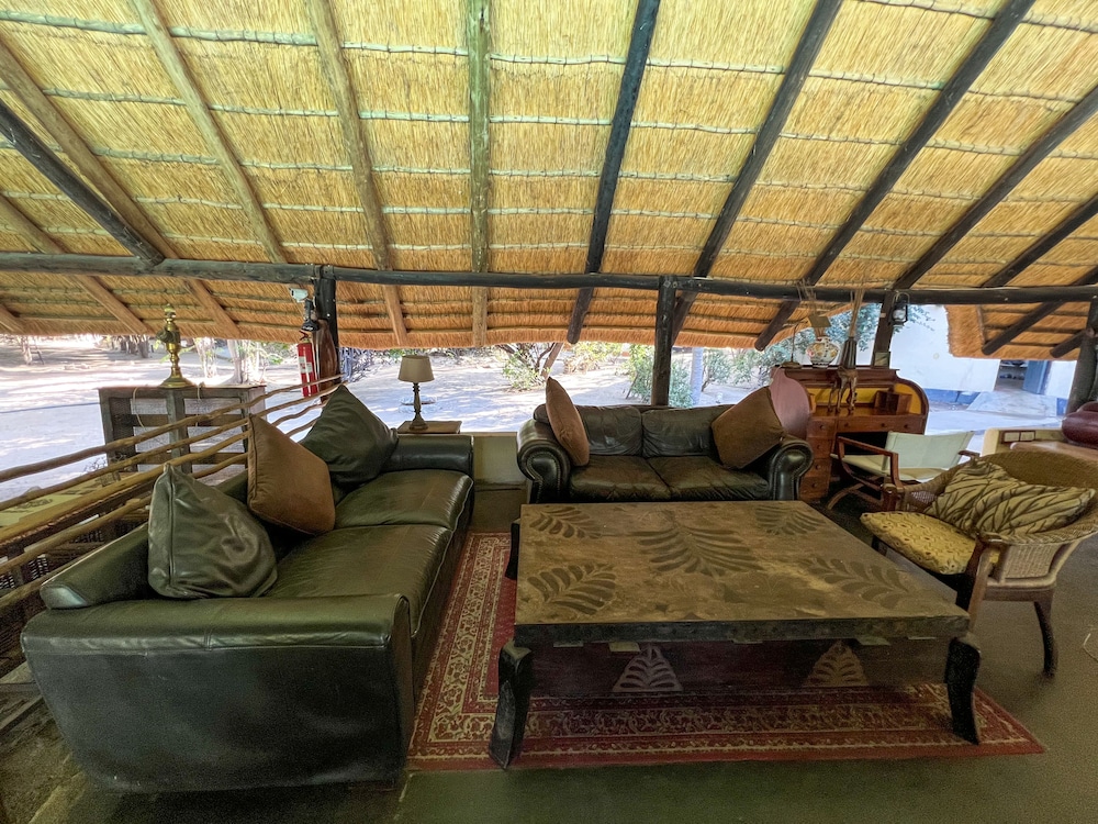 Gweta Lodge