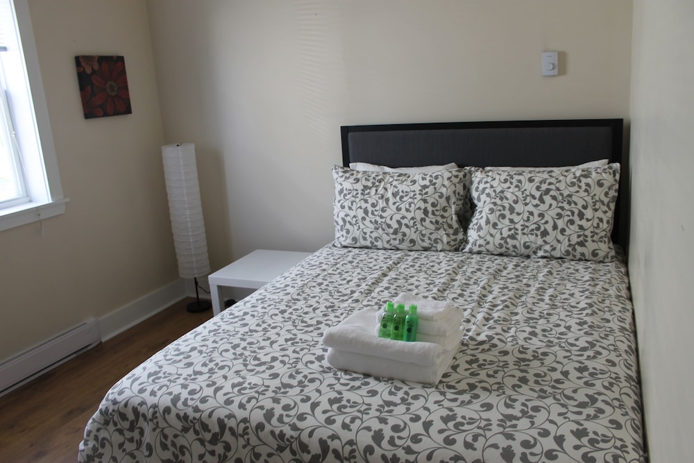 WOW Luxury Suites - Halifax Downtown