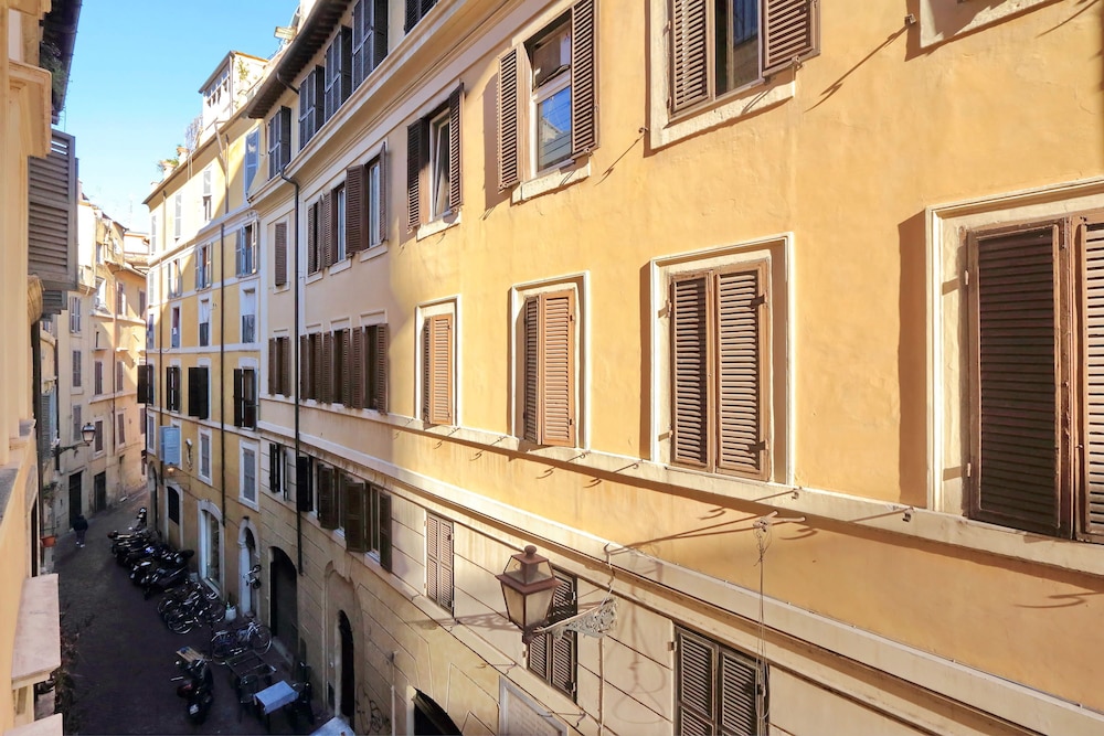 PALAZZO OLIVIA - RESIDENZA LEUTARI
