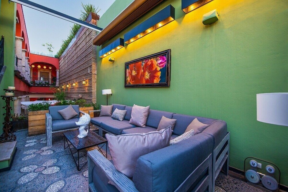 lounge