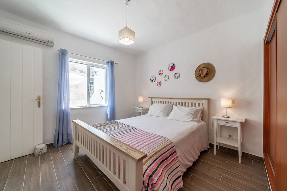 C22 Quinta do Paraiso Superbly Appointed AND FUR