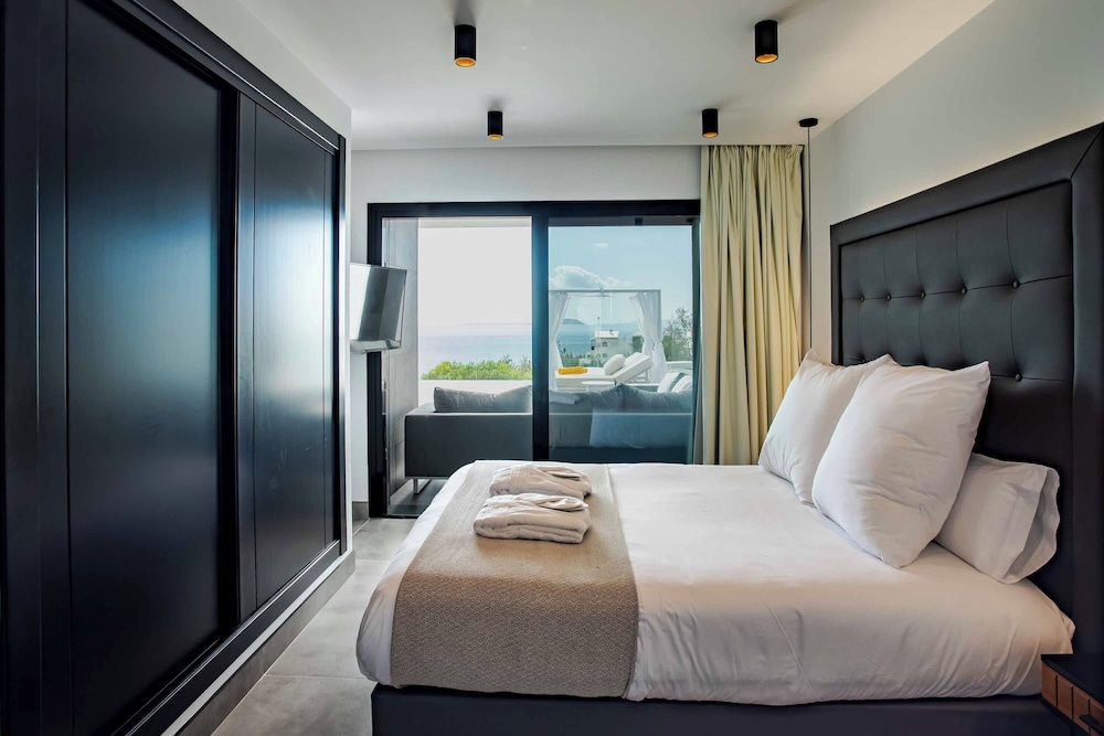 Villa Infinity