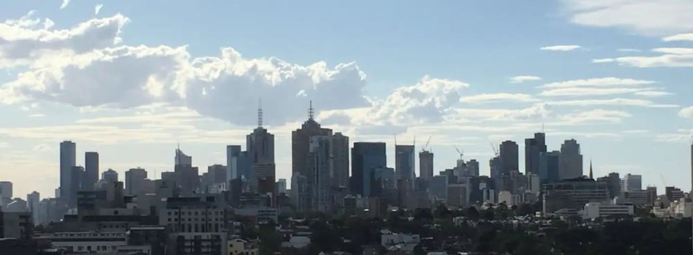 Modern + Spacious 2bd/2bath - Stunning City Views!
