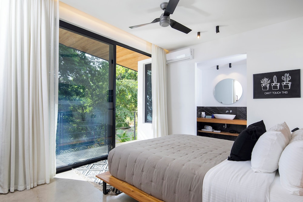 Villa Nof Yam Luxury Villa Santa Teresa