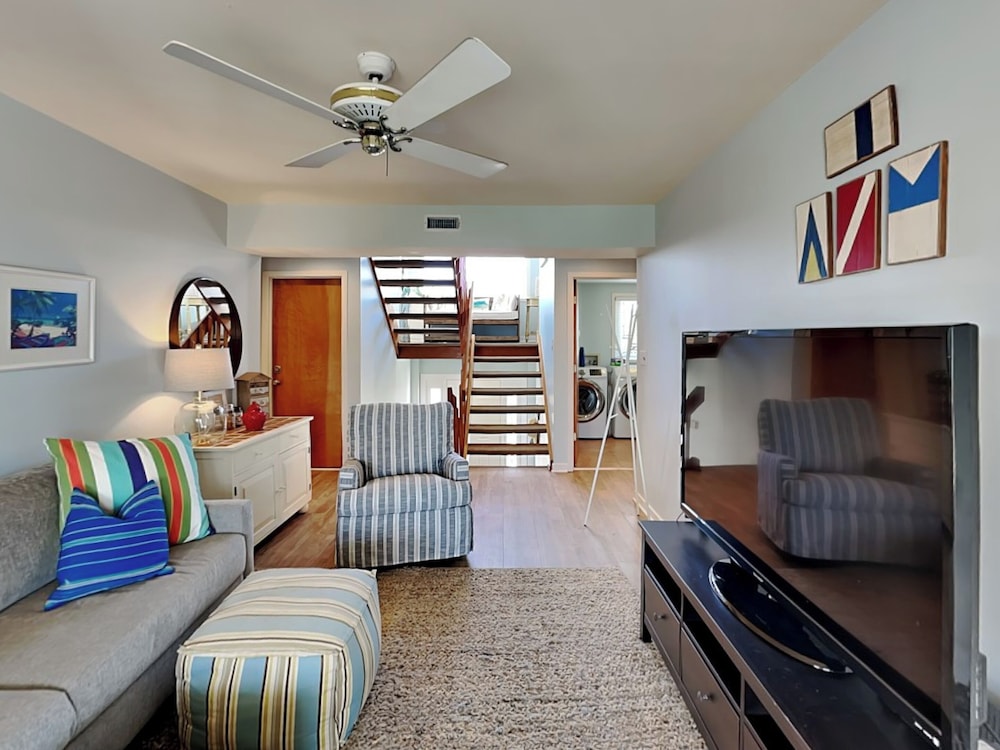 The Shell Collector by Topsail Realty