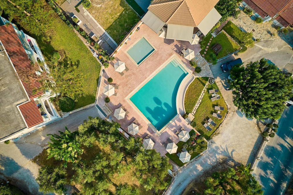Ionian Aura Apartments