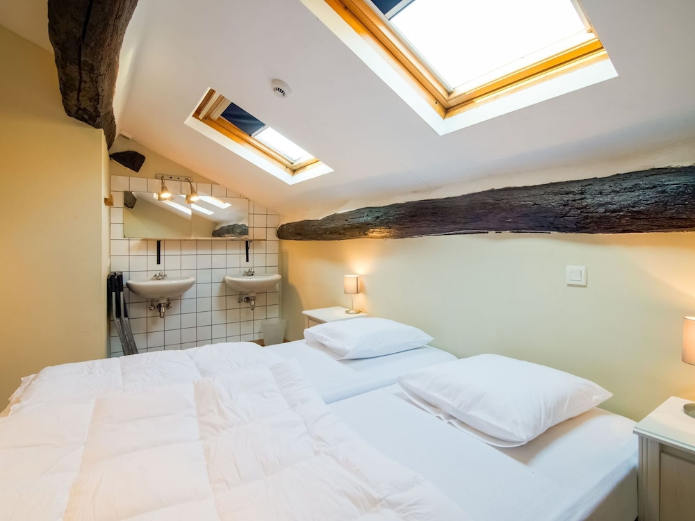 Timeless Cottage in Vresse-sur-semois With Terrace view 5