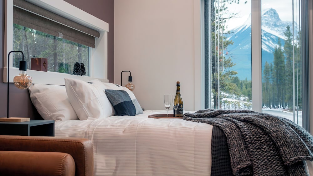Skyridge Glamping