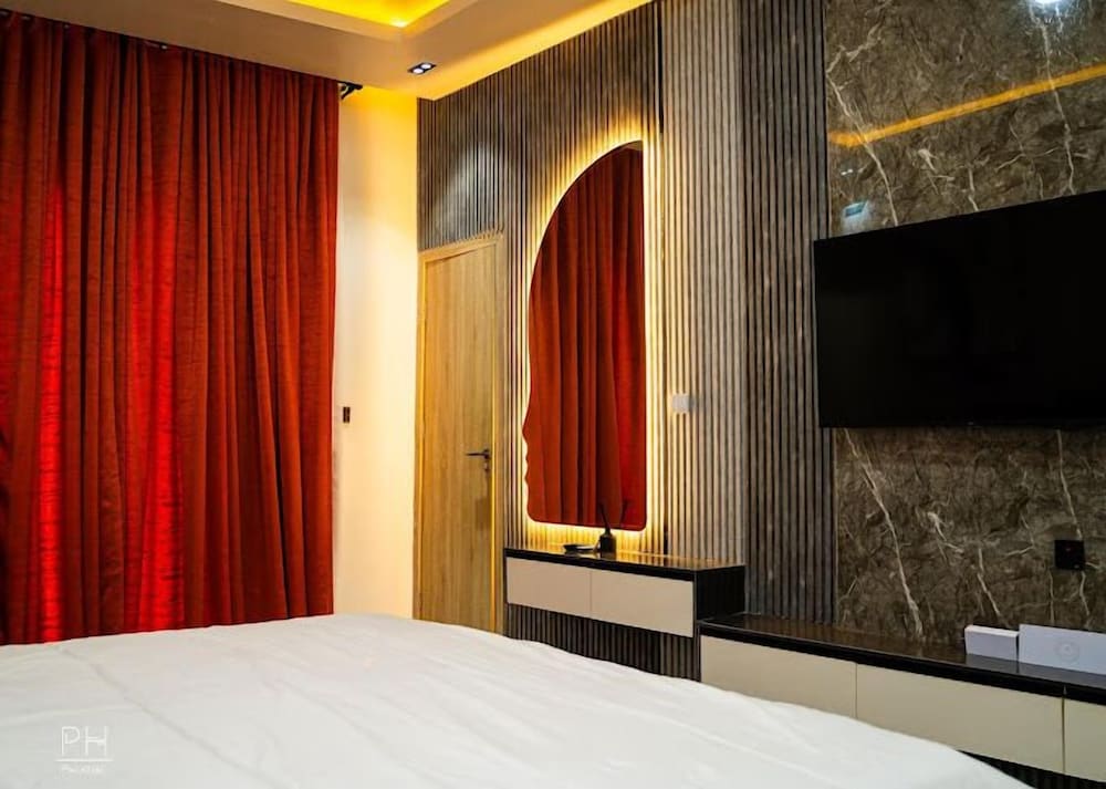 Palatial Apartments