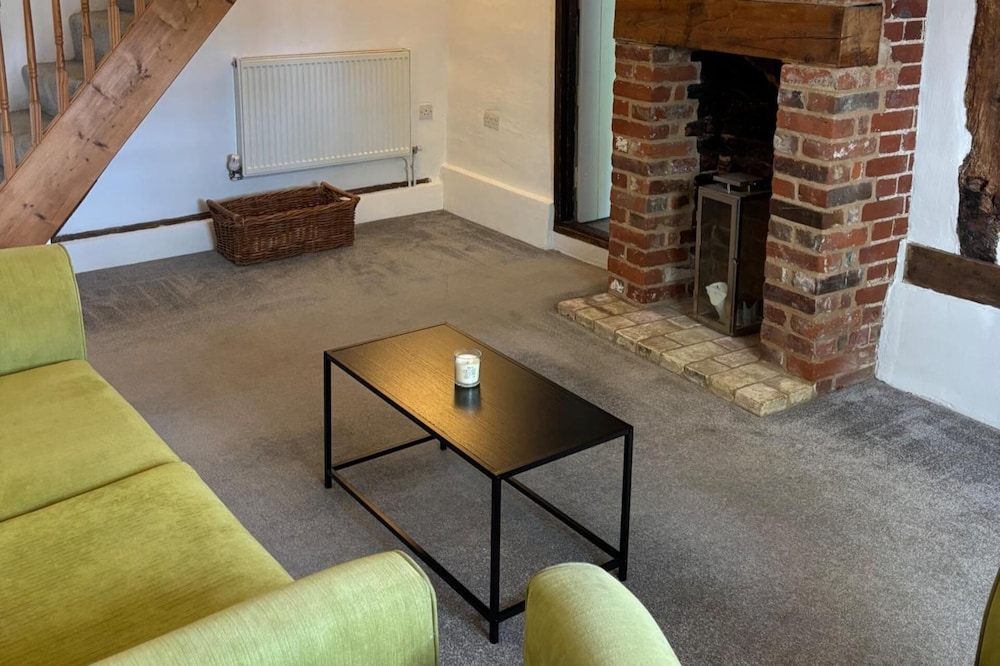 Countryside Cottage in Bulmer- Sleeps 6/7