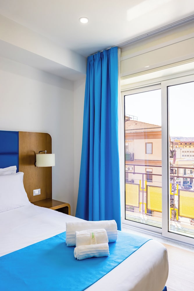 Carlo III guest house