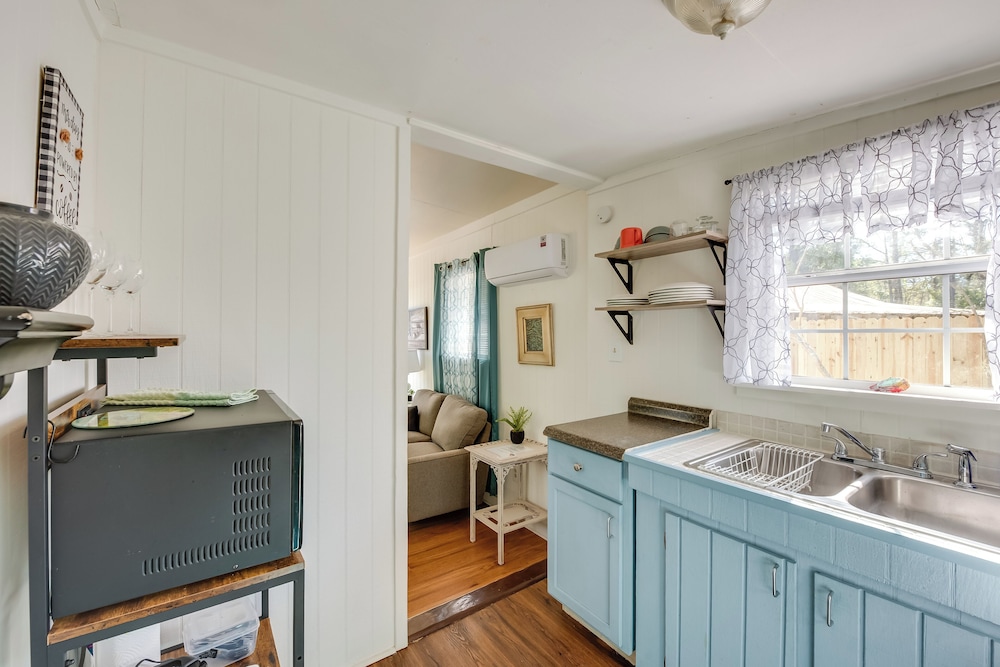 6 Mi to St George Island: Cozy Gulf Coast Retreat!