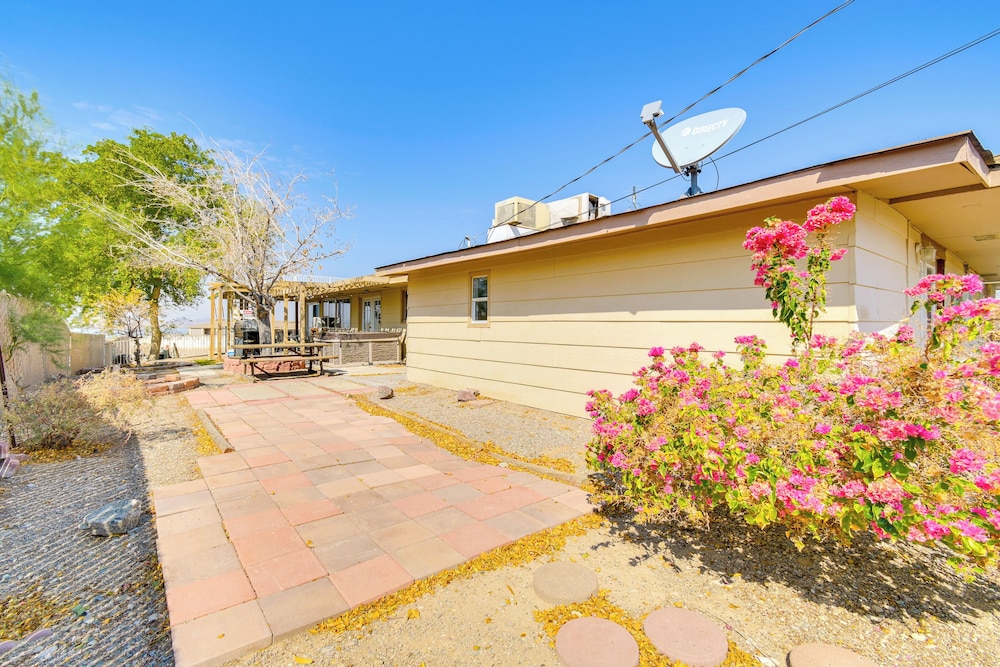 Water Views & Close to Beach: Home in Lake Havasu