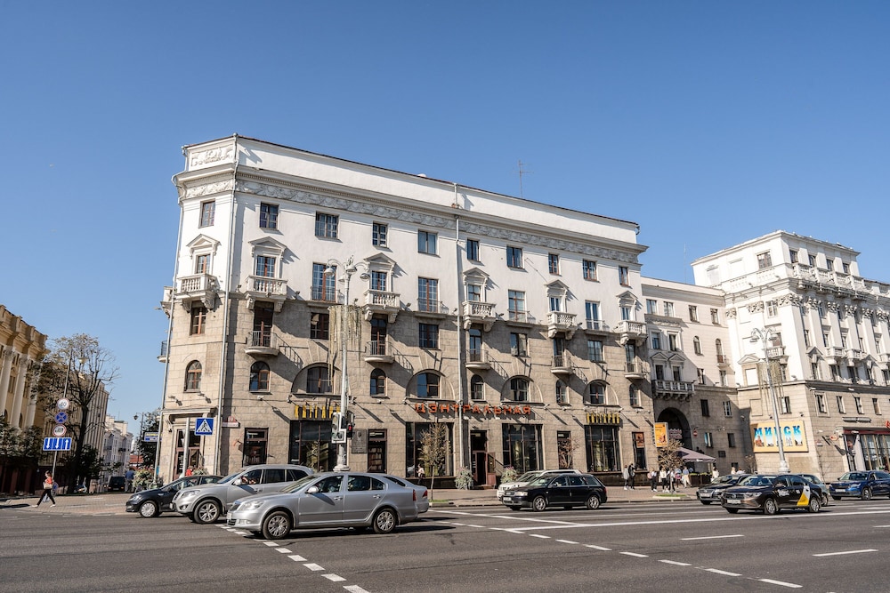 Apartments on Independence view 4