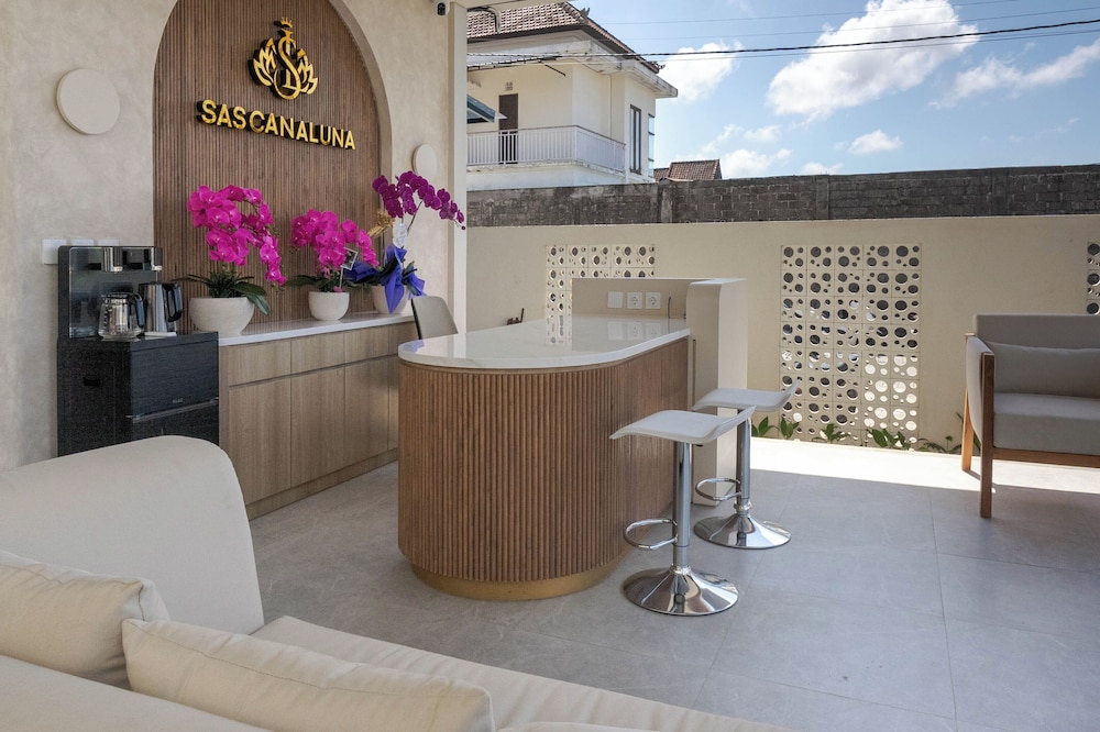 Sascanaluna Padma Bali