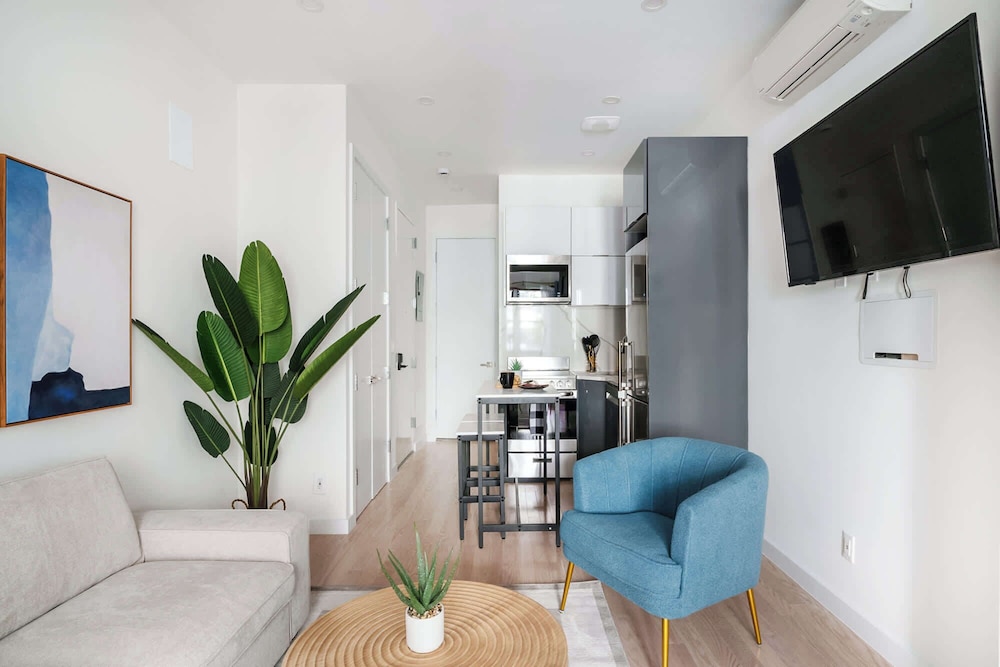 317 UES Apartments