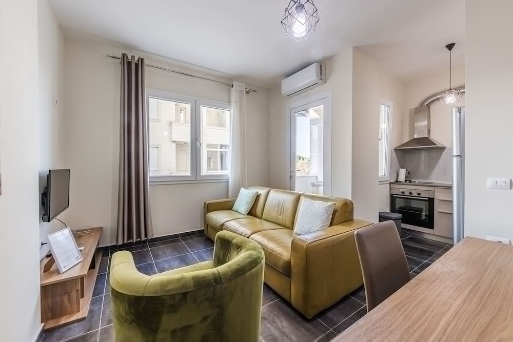 Dream by the Sea Apartment