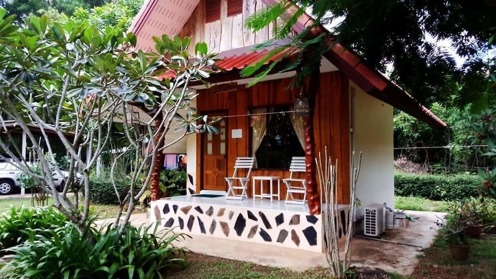 Hotel Netlada Resort - Image 1