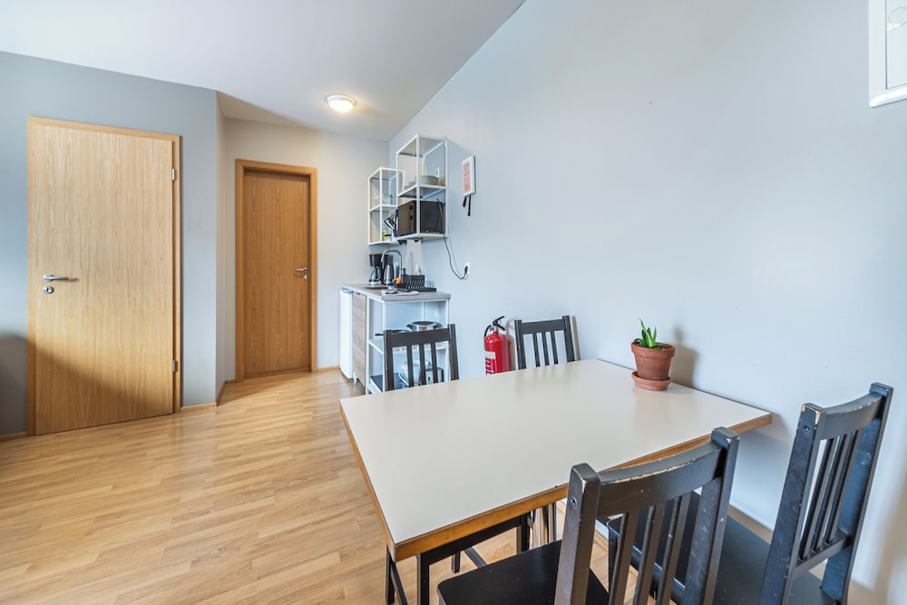 Stöð Guesthouse & Aparments
