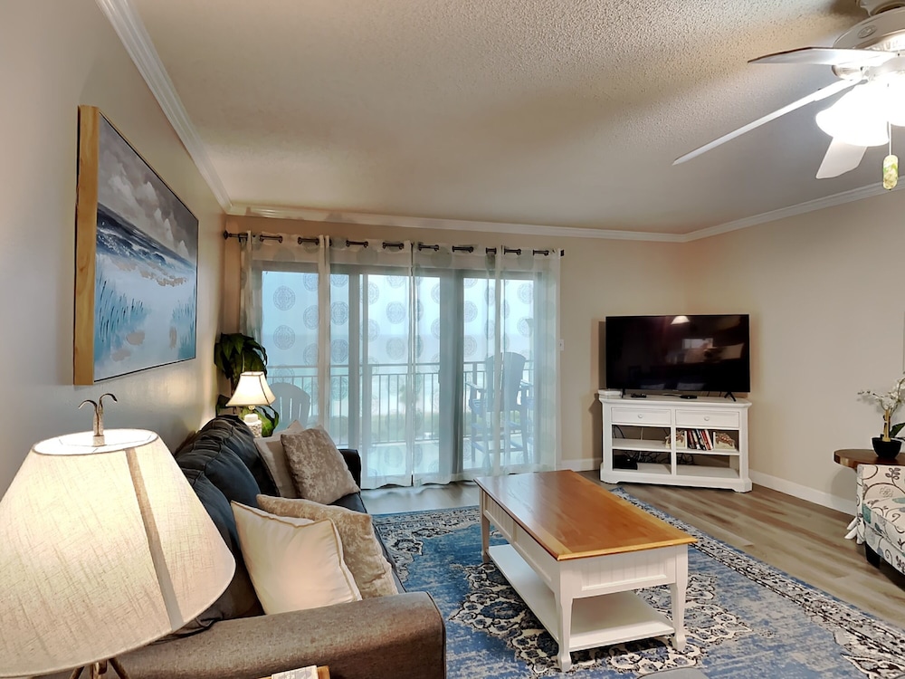 Emerald Isle Fort Walton Beach by Southern Vacation Rentals