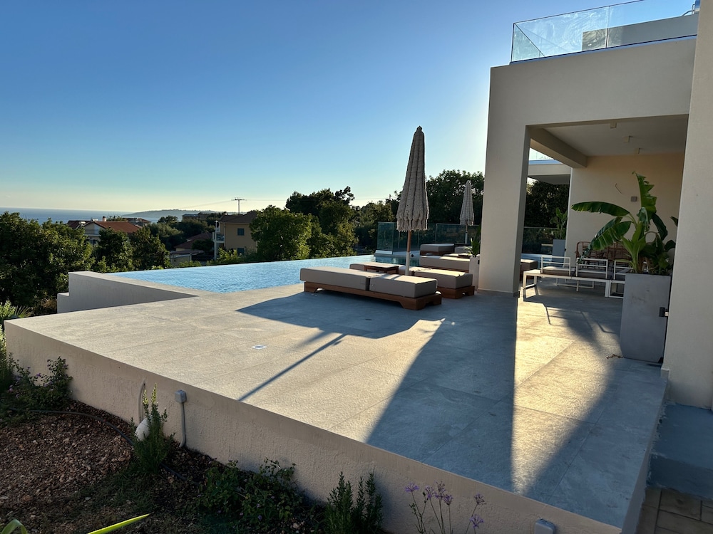Seaview Serenity Villa in Kefalonia
