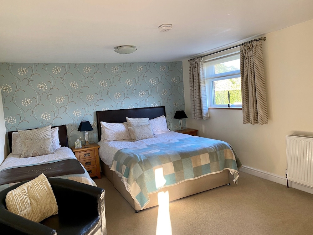 Fourwinds Leisure