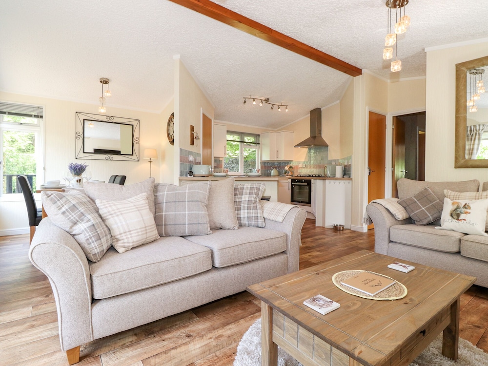 Nutkins Lodge
