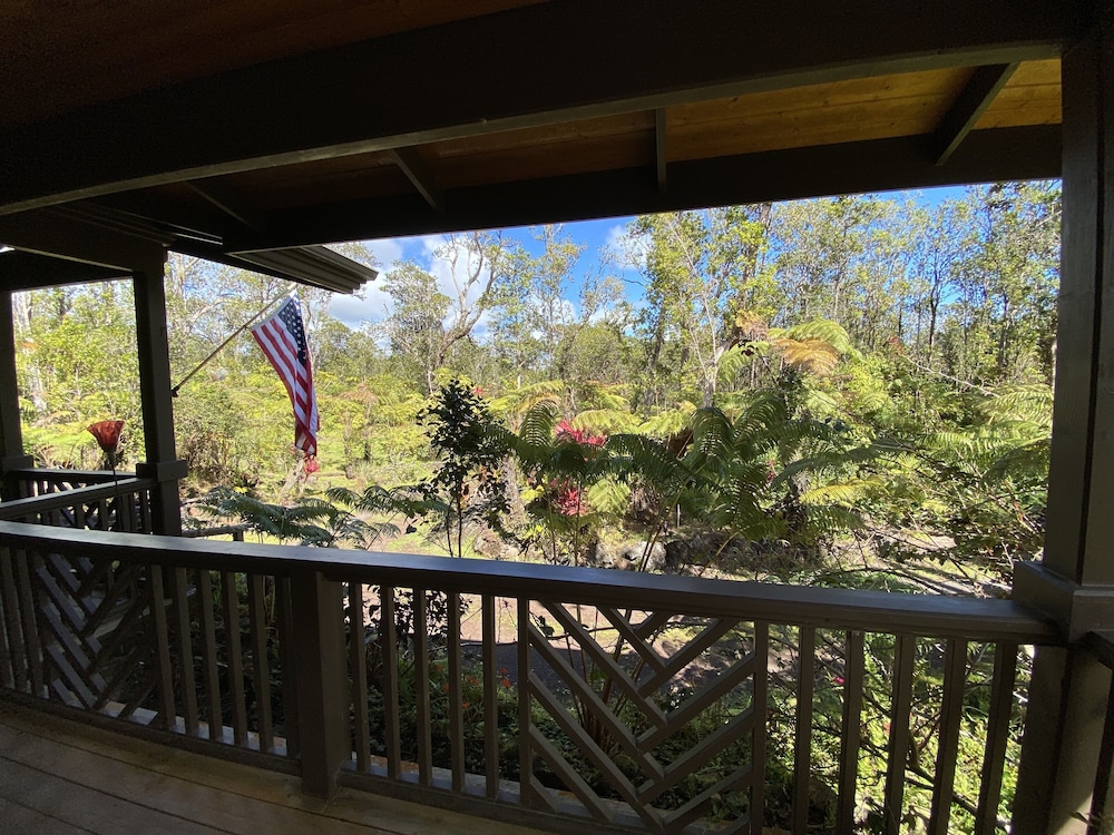 Volcano Rainforest Lodge