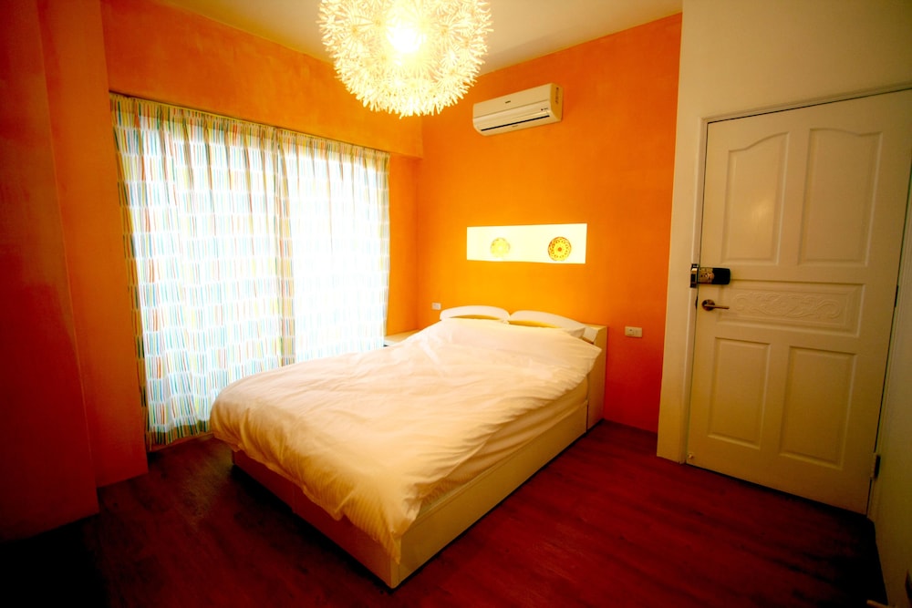 Rainbow Nest Hostel
