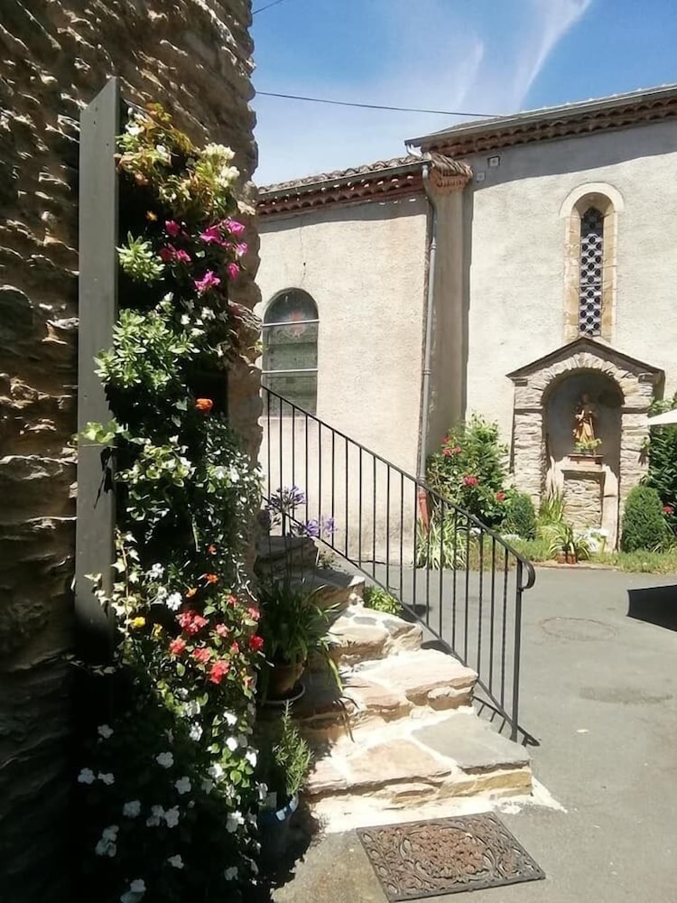 Photo 31