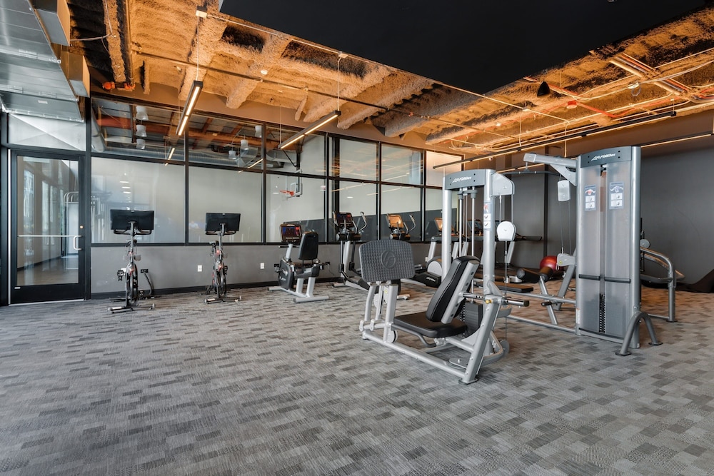 Two Units Seamless Stay Downtown Convenience