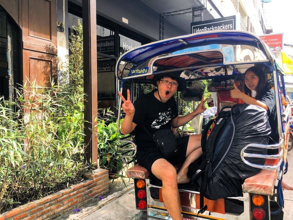 UdonBackpackers Beds and Cafe