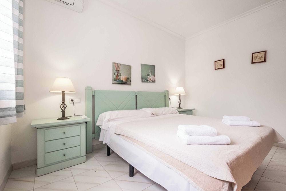 Villa Delfin