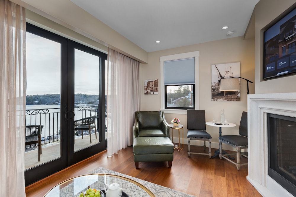 Rockport Harbor Hotel 16
