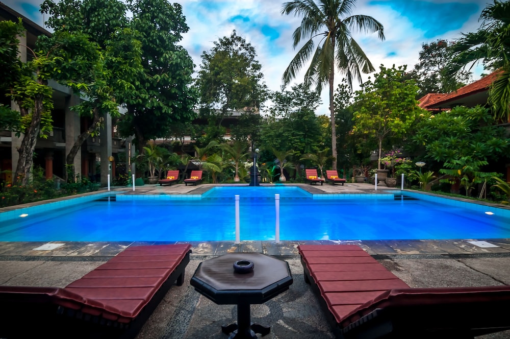 Melasti Kuta Beach Hotel and Spa
