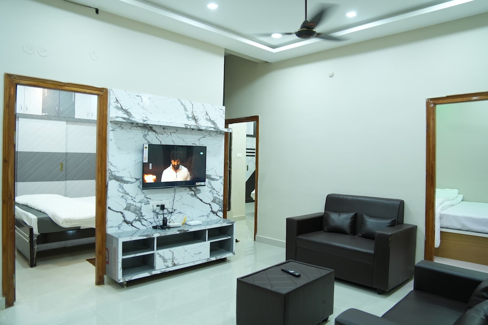 Hiraa inn Studio Apartments