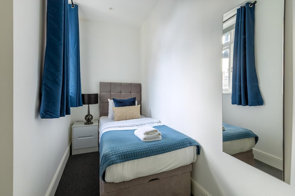 Stylish 2-bedroom Marylebone Retreat