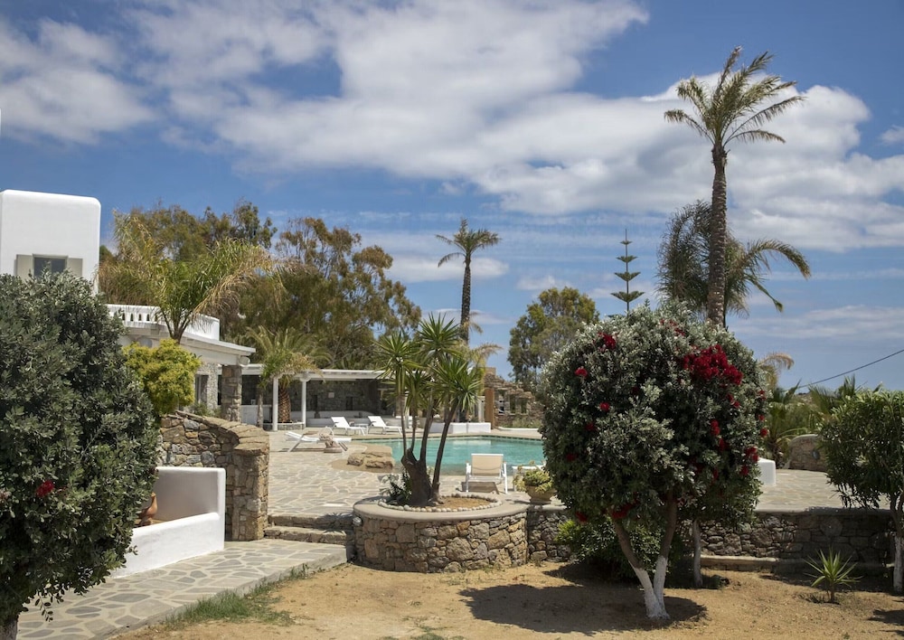 Serene Villa With Terrace and Views