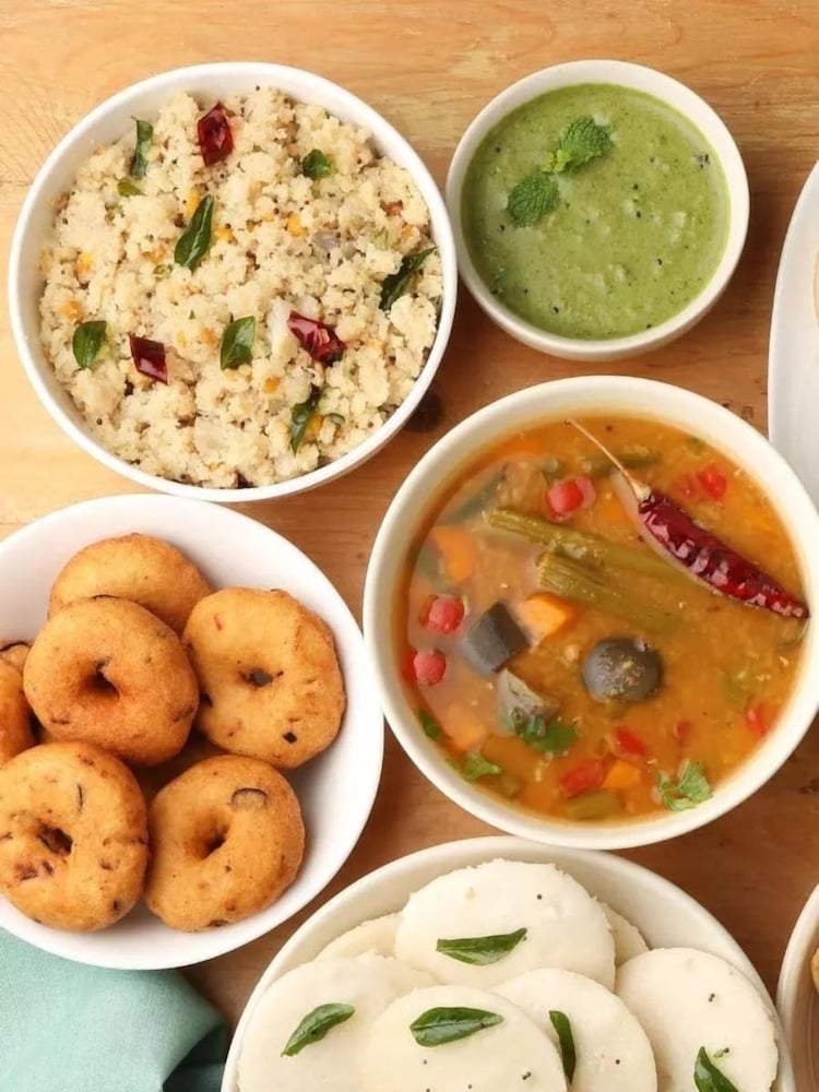 Hotel Grand Leela Krishna