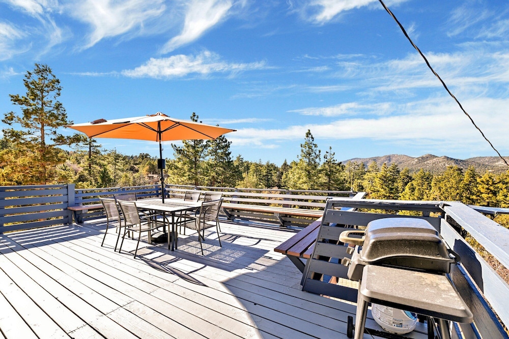 Marlowe Mountain Views #2510