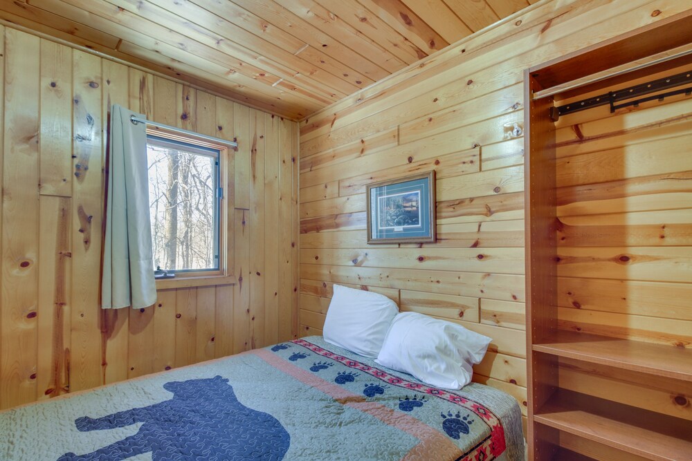 Lake Access, Boat Slip: Wooded Park Rapids Cabin! view 5