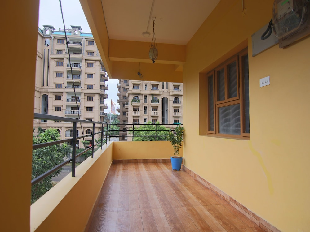 OYO 10043 SRK Guesthouse