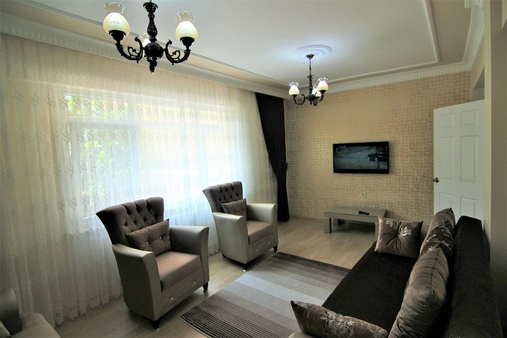 Yılmaz Apart