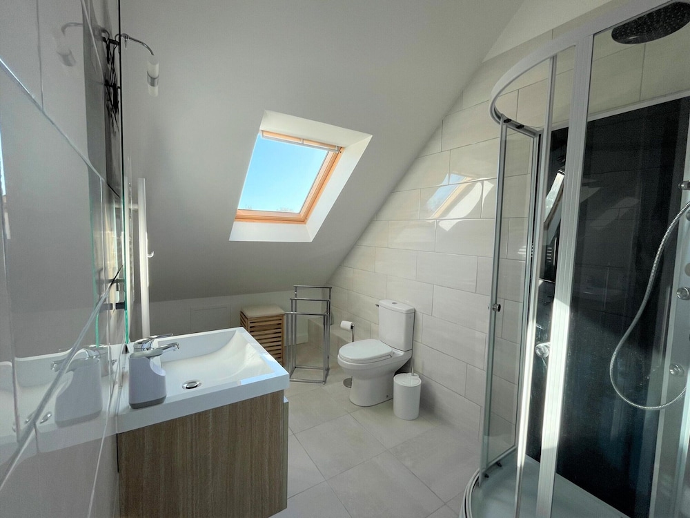 Charming Holiday Home Near the Beach, Locquirec
