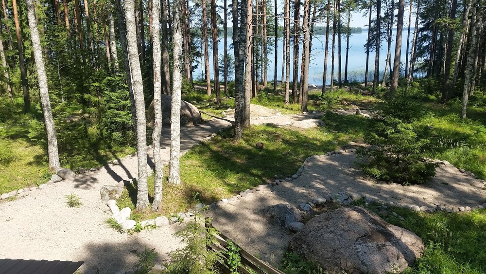 Black Fox Resort