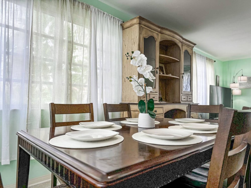 Sunrise Delight Pet-friendly 2-min Walk to Beach