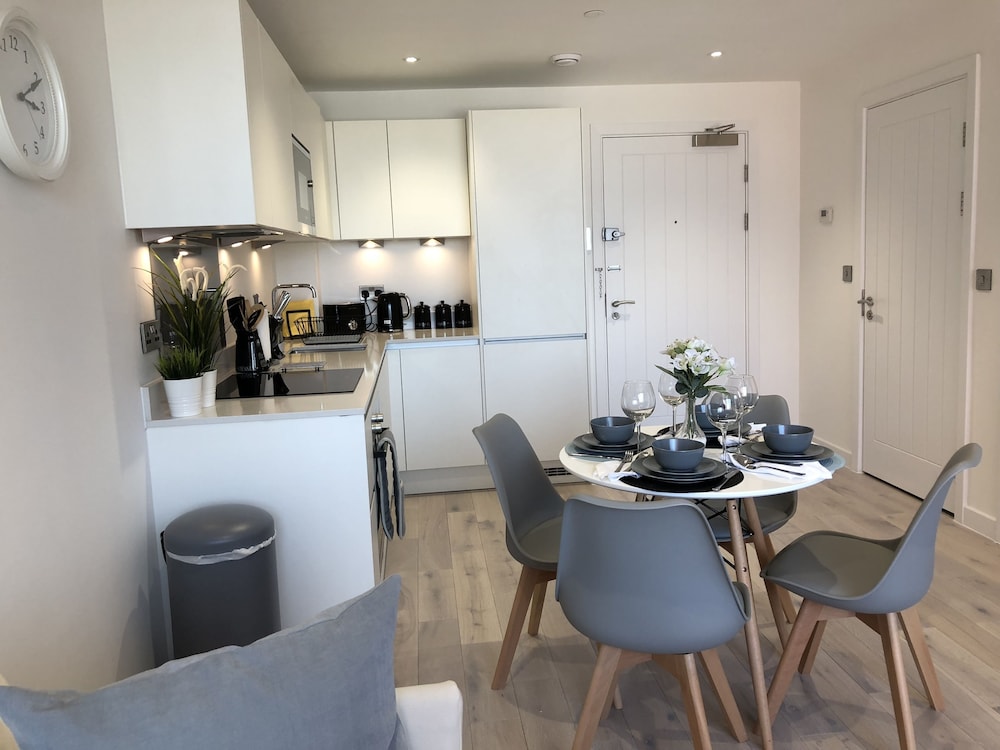 Stunning one bedroom apartment by Creatick