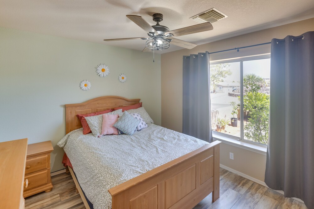 Lovely Bullhead City Retreat w/ Patio & Grill!