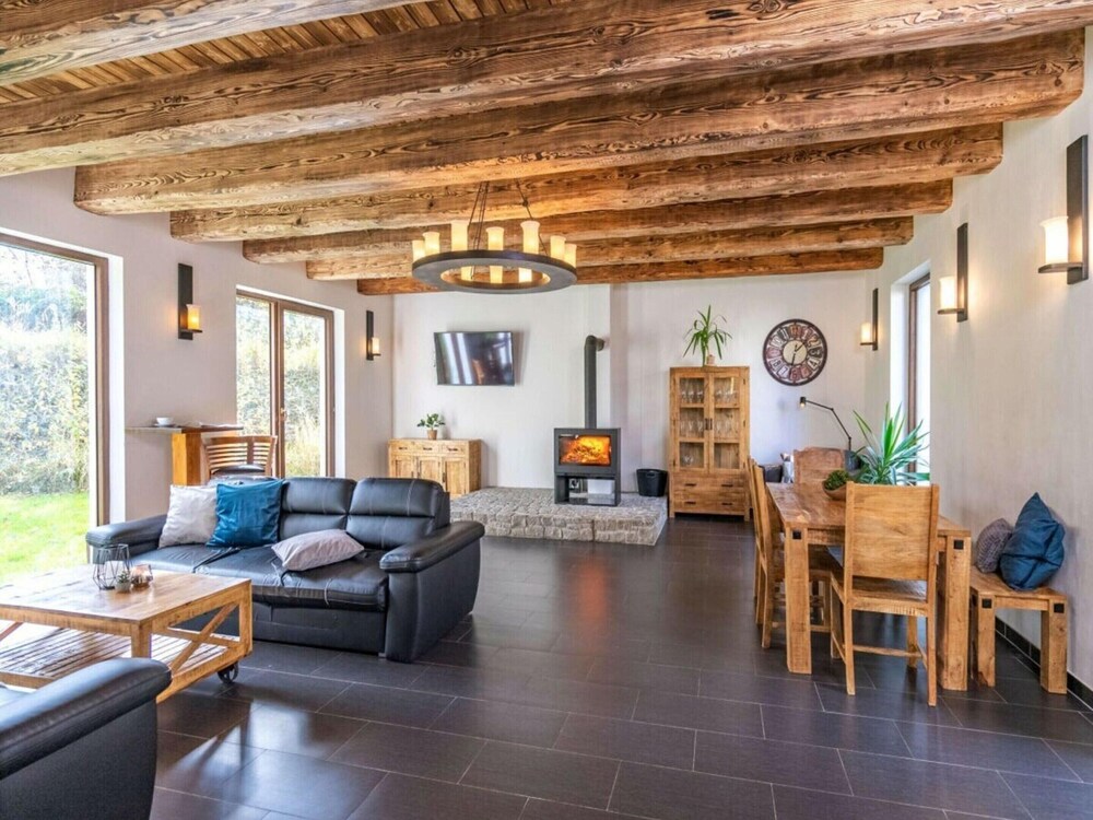 Beautiful Villa With Spacious Rooms
