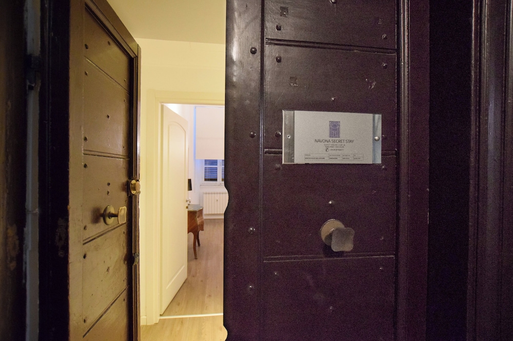Navona Secret Stay